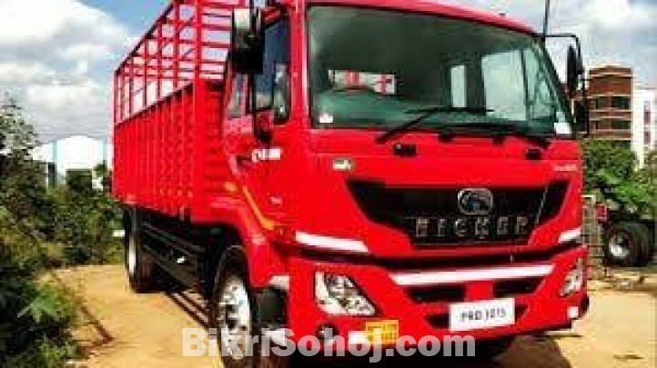 EICHER 3015 TRUCK